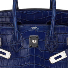 Load image into Gallery viewer, Limited Edition Birkin 25 Bag Sellier Indigo Aizome Porosus Crocodile with Palladium Hardware