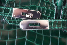 Load image into Gallery viewer, Birkin 30 Bag Emeraude Emerald Porosus Crocodile Palladium