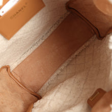 Load image into Gallery viewer, Chanel Medium 25 Hobo Bag Beige Suede and White Shearling Antique Gold Hardware