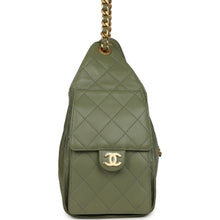 Load image into Gallery viewer, Chanel Small 25 Hobo Bag Green Caviar Antique Gold Hardware