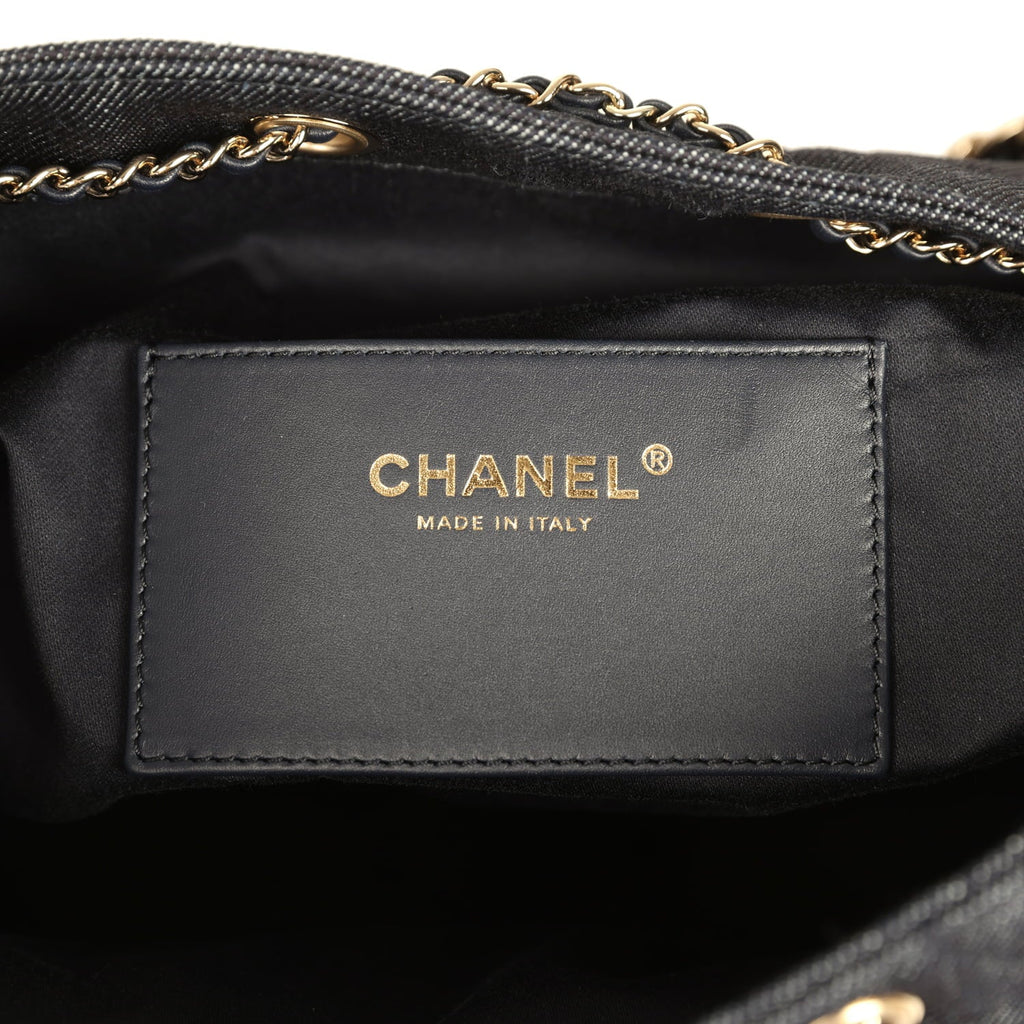 Chanel Medium 25 Hobo Bag Dark Denim Light Gold Hardware
