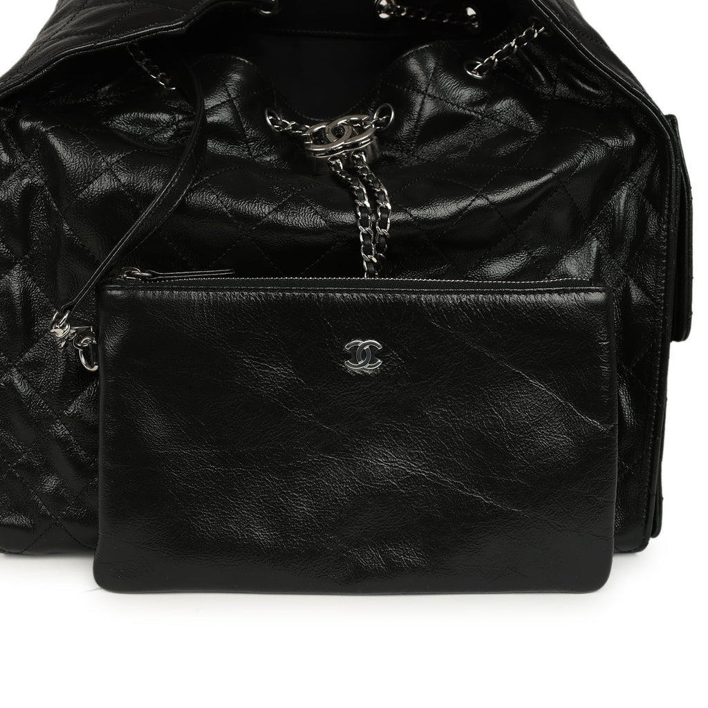 Chanel Medium 25 Hobo Bag Black Shiny Crumpled Calfskin Mixed Silver Hardware