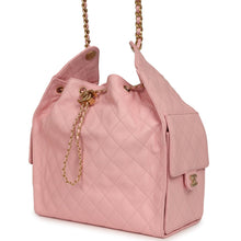 Load image into Gallery viewer, Chanel Medium 25 Hobo Bag Light Pink Caviar Antique Gold Hardware