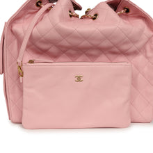 Load image into Gallery viewer, Chanel Medium 25 Hobo Bag Light Pink Caviar Antique Gold Hardware