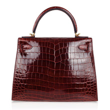 Load image into Gallery viewer, Kelly 28 Bag Sellier Bourgogne Red Navy Contour Crocodile Gold Hardware
