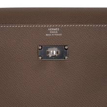 Load image into Gallery viewer, Kelly Classique To Go Wallet Etoupe Epsom Palladium Hardware New w/Box