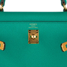 Load image into Gallery viewer, Kelly 25 Sellier Bag Jade Epsom Leather with Gold Hardware