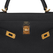 Load image into Gallery viewer, Kelly Touch 25 Retourne Bag Black Lizard Togo Leather Gold Hardware
