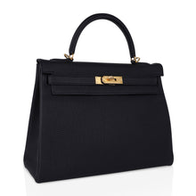 Load image into Gallery viewer, Kelly 32 Retourne Bag Black Gold Hardware Togo Leather