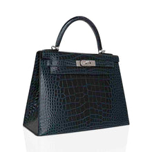 Load image into Gallery viewer, Kelly 28 Sellier Verso Vert Cypress / Vert Jade Bag Alligator Palladium Hardware