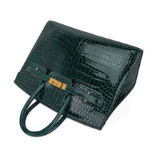 Load image into Gallery viewer, Birkin 25 Bag Sellier Vert Fonce Porosus Crocodile Bag with Gold Hardware