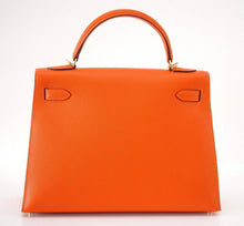Load image into Gallery viewer, Kelly 32 Bag Sellier Feu Lush Orange Epsom Gold Hardware