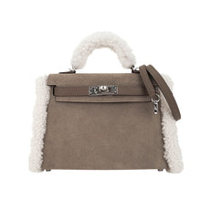 Load image into Gallery viewer, Kelly 20 Teddy Bag Pluch Shearling Gris Caillou Grizzly and Etoupe Swift Leather