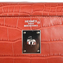 Load image into Gallery viewer, Kelly 35 Retourne Bag Sanguine Matte Alligator with Palladium Hardware