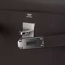 Load image into Gallery viewer, Kelly Messenger 25 Bag Ecorce Evercolor Leather with Palladium Hardware