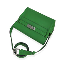 Load image into Gallery viewer, Kelly Messenger 25 Bag Vert Yucca Evercolor Leather with Palladium Hardware