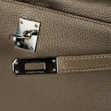 Load image into Gallery viewer, Kelly Pochette Metallic Bronze Clutch Bag Chevre Palladium