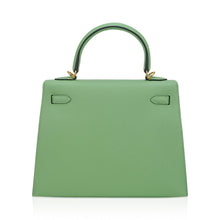 Load image into Gallery viewer, Kelly 25 Sellier Bag Vert Criquet Epsom Leather with Gold Hardware