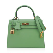 Load image into Gallery viewer, Kelly 25 Sellier Bag Vert Criquet Epsom Leather with Gold Hardware
