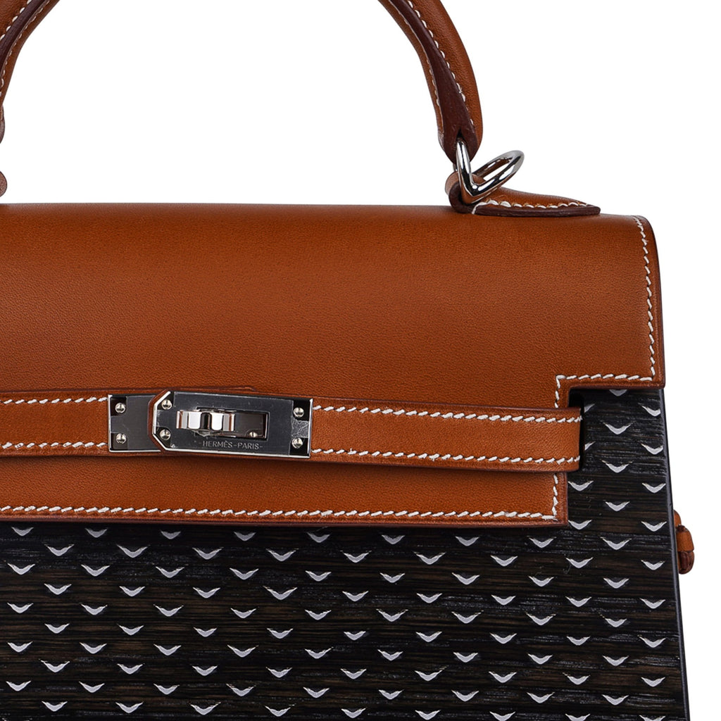 Limited Edition Kellywood 22 Bag Oak Bog, Barenia Leather, & Aluminum Inlay with Palladium Hardware