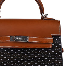 Load image into Gallery viewer, Limited Edition Kellywood 22 Bag Oak Bog, Barenia Leather, &amp; Aluminum Inlay with Palladium Hardware