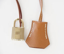 Load image into Gallery viewer, Kelly 35 Bag Vintage Denim and Barenia Sellier Gold Hardware Superb