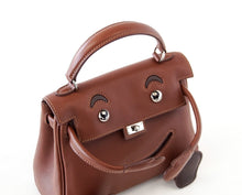 Load image into Gallery viewer, Kelly Doll Quelle Idole Rare Limited Edition Noisette Gulliver Leather