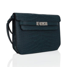 Load image into Gallery viewer, Kelly Depeches 25 Pouch Vert Rousseau Matte Alligator Palladium Hardware
