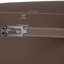 Load image into Gallery viewer, Kelly Classique To Go Wallet Etoupe Epsom Palladium Hardware New w/Box