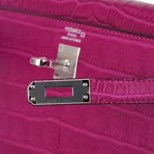 Load image into Gallery viewer, Kelly 25 Retourne Bag Rose Scheherazade Matte Alligator with Palladium Hardware