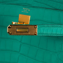 Load image into Gallery viewer, Kelly 28 Bag Vert Jade Matte Alligator Gold Hardware