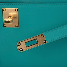 Load image into Gallery viewer, Kelly Cut Vert Verone Clutch Bag Gold Hardware Swift Leather