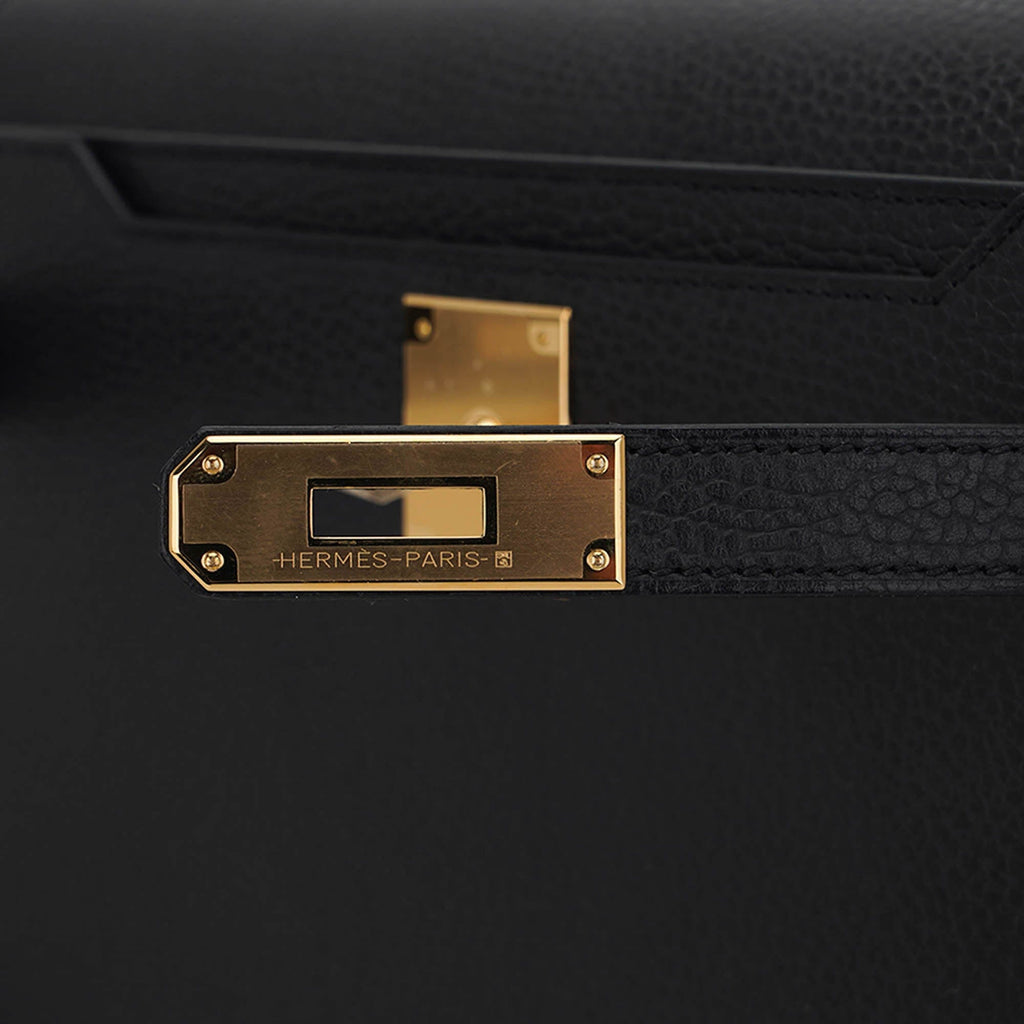 Kelly Depeches 25 Pouch Black Galop D’Leather with Gold Hardware