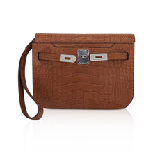 Load image into Gallery viewer, Kelly Depeches 25 Pouch Matte Gold Alligator with Palladium Hardware