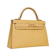 Load image into Gallery viewer, Mini Kelly 20 Sellier Jaune Foin Bag Chevre Gold