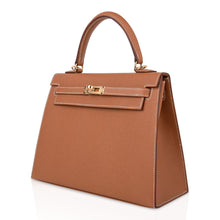 Load image into Gallery viewer, Kelly 25 Sellier Bag Gold Epsom Leather with Gold Hardware